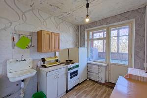 квартира за адресою Тополина вул., 26