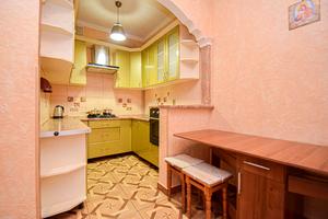 квартира за адресою Богдана Хмельницького вул., 29
