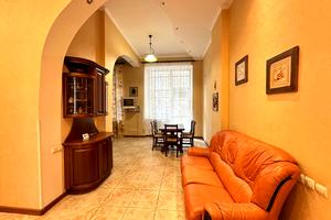 квартира за адресою Тараса Шевченка просп., 5