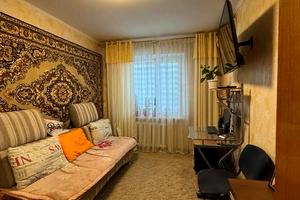 квартира за адресою Романа Шухевича вул. (Курчатова), 1
