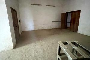 комерційна за адресою Симона Петлюри вул., 8