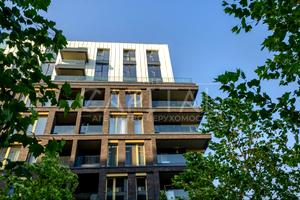 комерційна за адресою Набережно-Рибальська дорога вул., 7