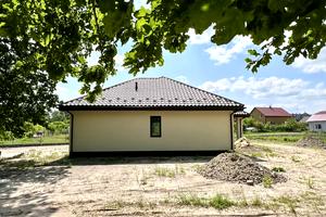 будинок за адресою Каштанова вул. (Тракторна)