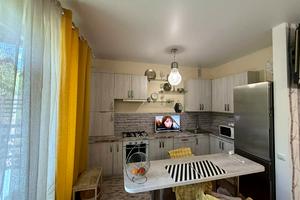 будинок за адресою 10-та Лінія вул.