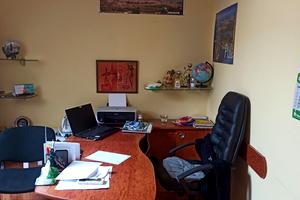 комерційна за адресою Корятовича пл., 15
