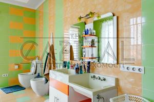 будинок за адресою Богатирська вул., 30