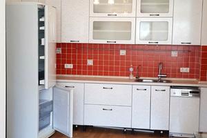 квартира за адресою Дніпровська набережна, 25
