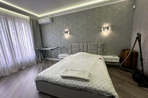 квартира за адресою Дача Ковалевського вул., 121 к1
