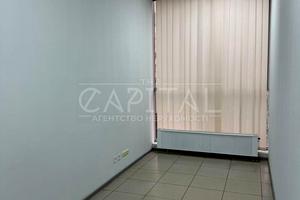 комерційна за адресою Казарменна вул. (Григорія Андрющенка), 26