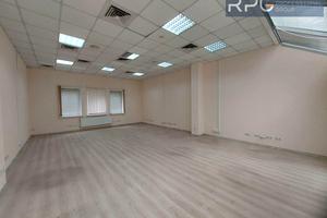 комерційна за адресою Хорива вул., 55Б