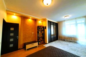 квартира за адресою Греківська вул., 5