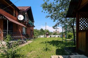 будинок за адресою с. Нова Липівка, Центральна