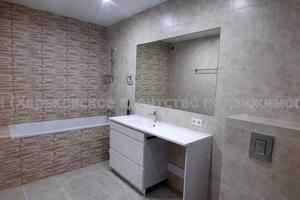 квартира за адресою Льва Ландау, 52А