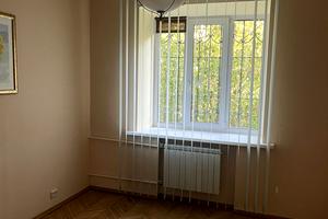 комерційна за адресою Михайла Бойчука вул. (Кіквідзе), 12-А