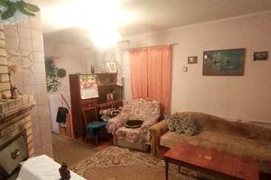 будинок за адресою центральна, 34
