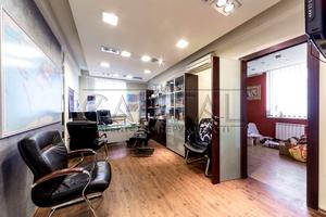 комерційна за адресою Здолбунівська вул., 7-А