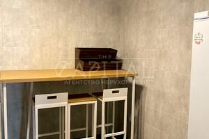 комерційна за адресою Кловський узвіз (Кловський), 7a