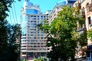 квартира по адресу Жилянская ул., 59
