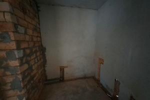 квартира за адресою Злуки, 8