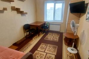 квартира за адресою Михайла Лушпи просп., 11