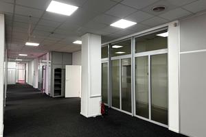 комерційна за адресою Героїв Космосу вул., 4