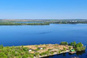 квартира за адресою Набережна Перемоги вул., 7