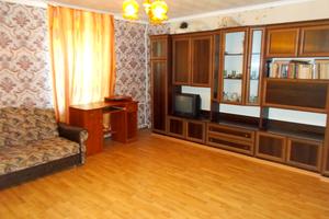 квартира за адресою Олександра Довженка вул. (Толстого), 152