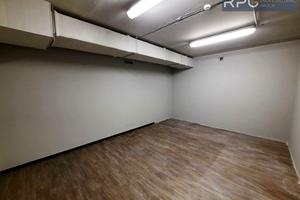 комерційна за адресою Зоологічна вул., 5
