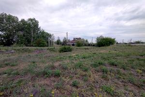 участок по адресу Кінноспортивна