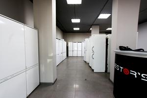 комерційна за адресою Рівненська вул., 123