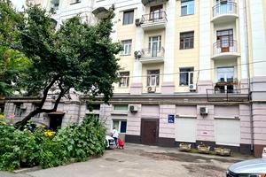 комерційна за адресою Бульварно-Кудрявська вул. (Воровського), 45-Б
