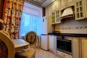 квартира за адресою Сімбірцева, 2