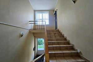 комерційна за адресою Вишняківська вул., 9