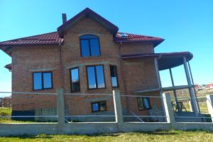 будинок за адресою Михайла Грушевського вул.