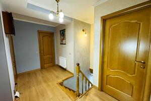квартира за адресою Жасминова вул., 5б