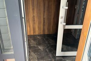 комерційна за адресою Костанайська вул., 13