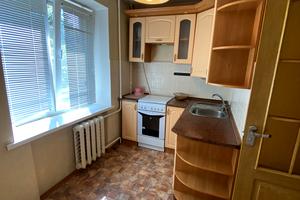 квартира за адресою Домбровьского, 4