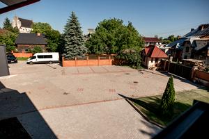 комерційна за адресою Євгена Чикаленка вул., 26