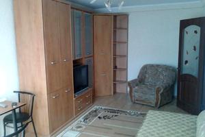квартира за адресою Зої Гайдай вул., 2-А