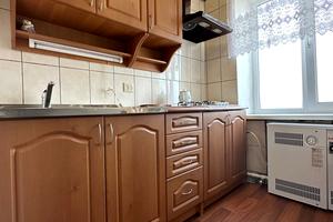 квартира за адресою Михайла Янгеля вул., 1