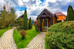 комерційна за адресою Бориспільський, 1