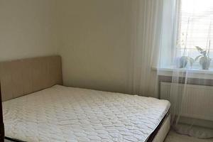 будинок за адресою Євгена Коновальця вул. (Гліба Успенського)