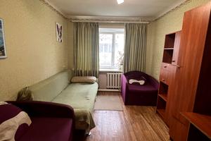 квартира по адресу Будівельників вул., 5