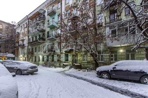 комерційна за адресою Богдана Хмельницького вул., 96