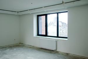 комерційна за адресою Саксаганського вул., 53/80