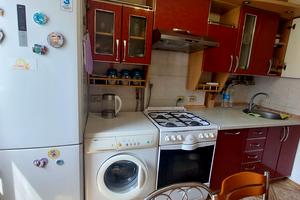 квартира за адресою Космонавтів вул., 86