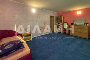 дом по адресу Бородинская ул., 555