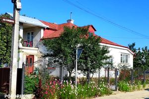 будинок за адресою Ярослава Мудрого вул., 18
