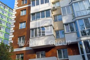 комерційна за адресою Мечнікова, 109Б