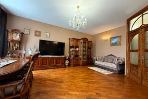 квартира за адресою Михайла Драгоманова вул., 6